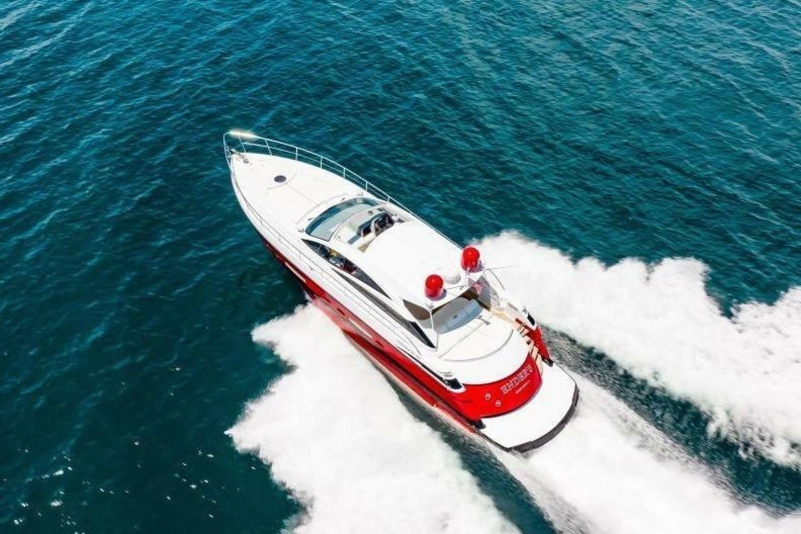 2007 Pershing 56