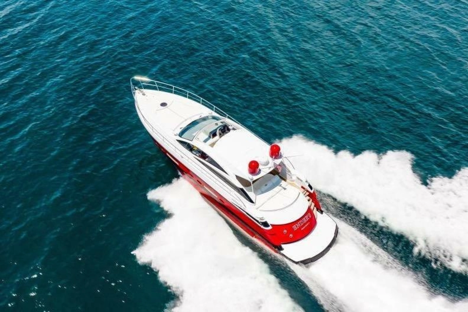 2007 Pershing 56