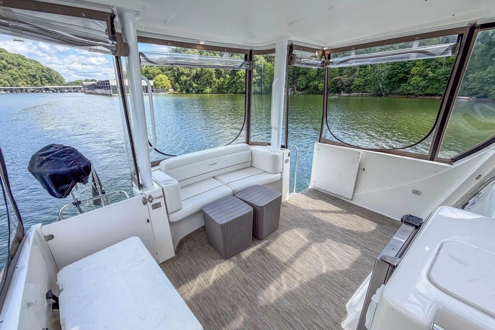 2007 Silverton 35 Motor Yacht