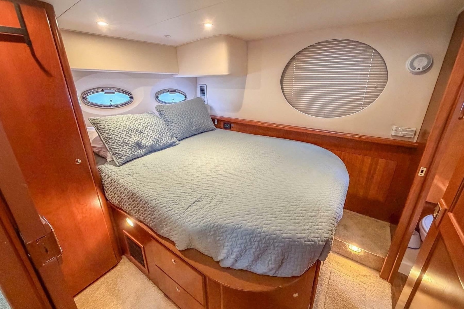 2007 Silverton 35 Motor Yacht