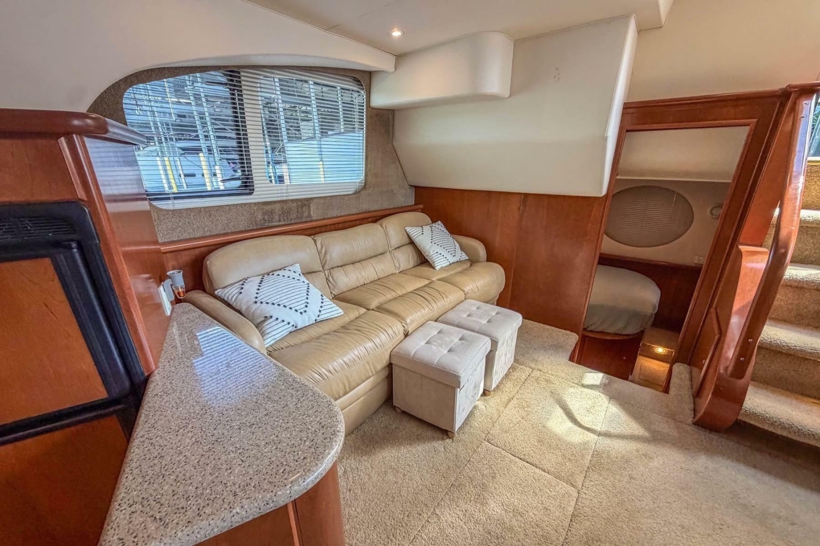 2007 Silverton 35 Motor Yacht