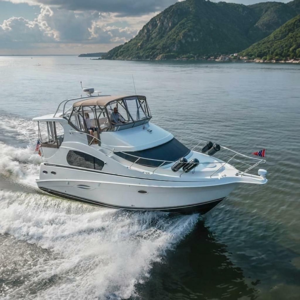 2007 Silverton 35 Motor Yacht