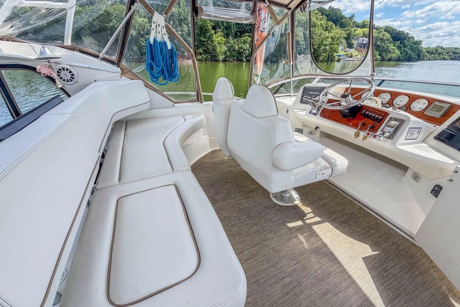 2007 Silverton 35 Motor Yacht