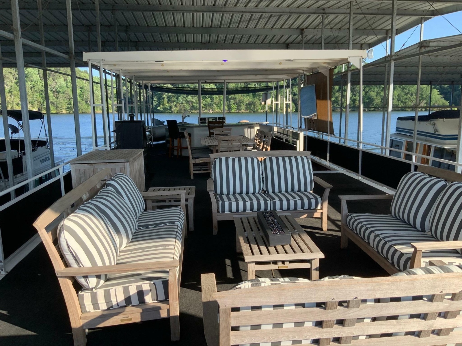2007 Skipperliner 640