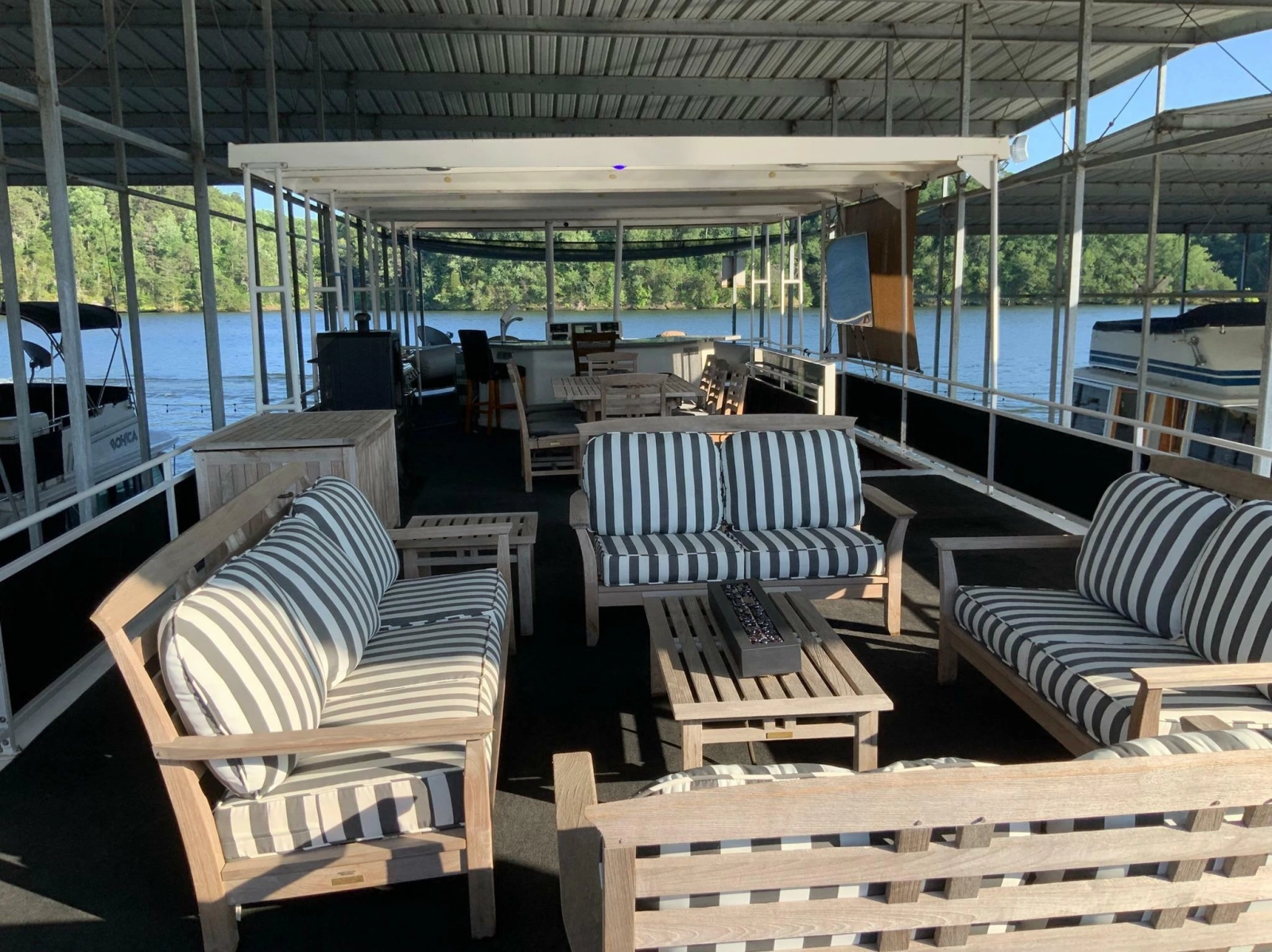 2007 Skipperliner 640