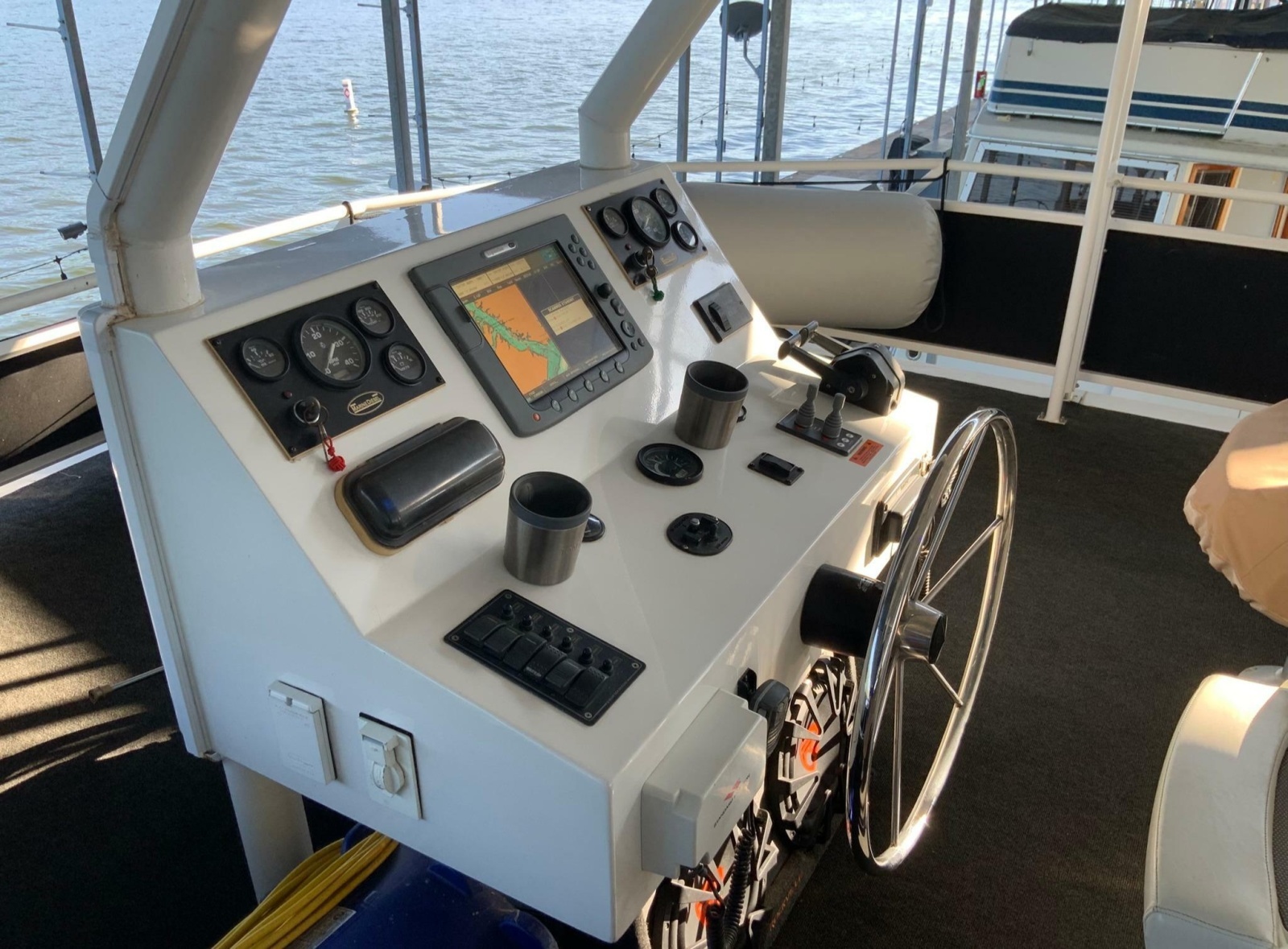 2007 Skipperliner 640