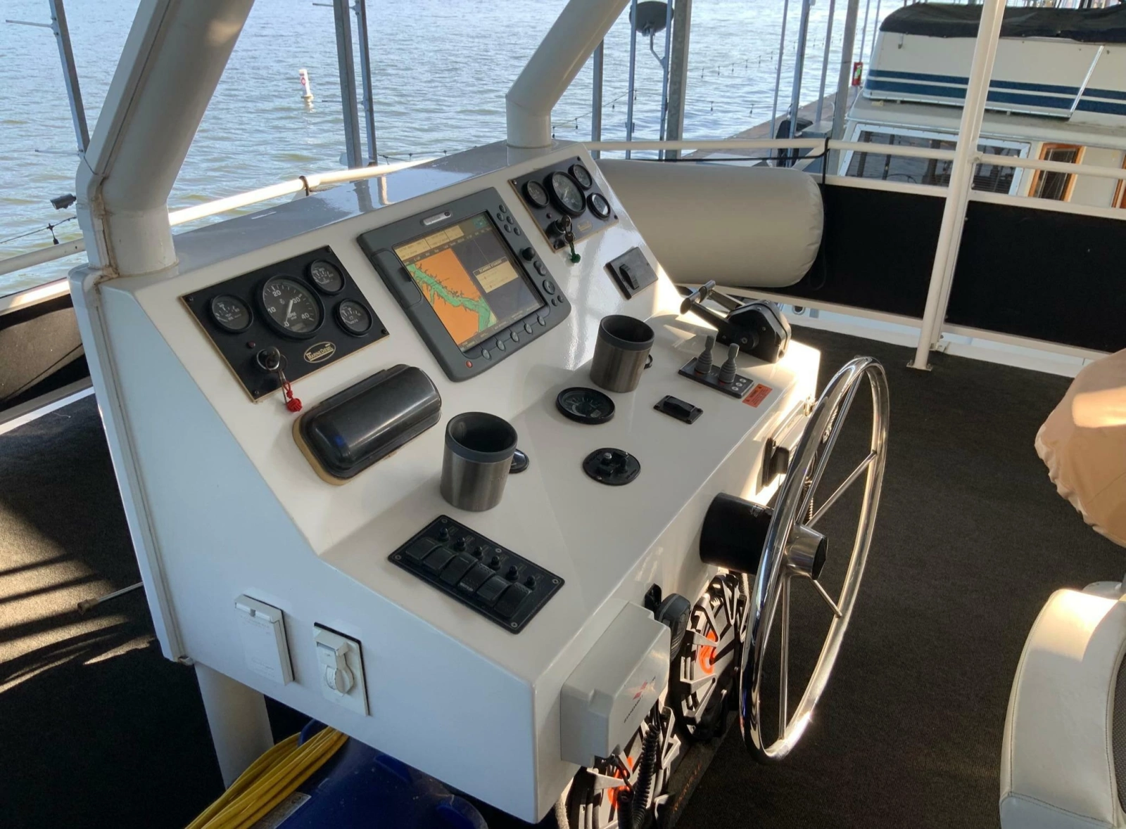 2007 Skipperliner 640