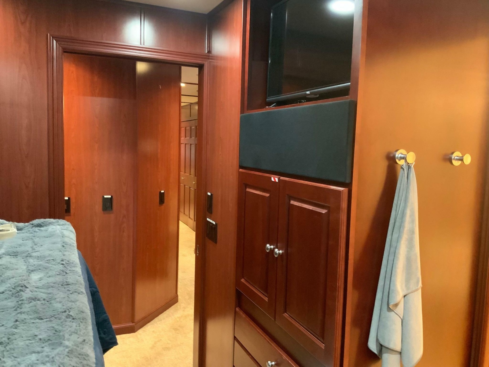 2007 Skipperliner 640