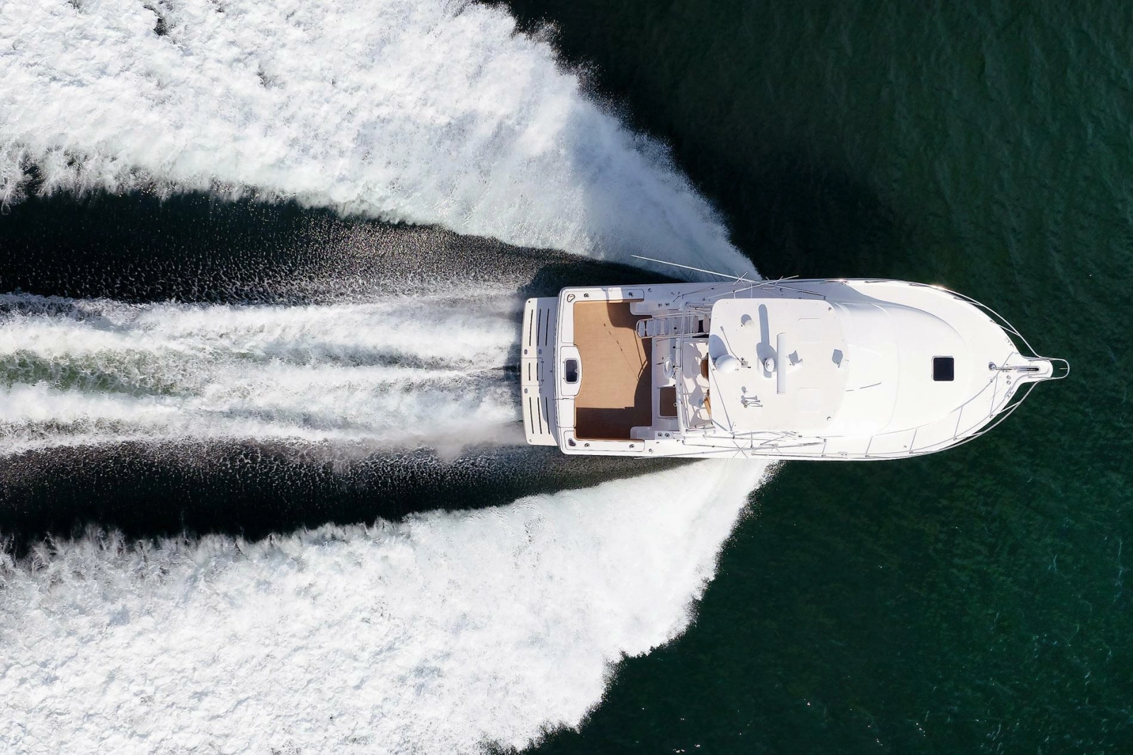 2007 Tiara Yachts 3900 Convertible