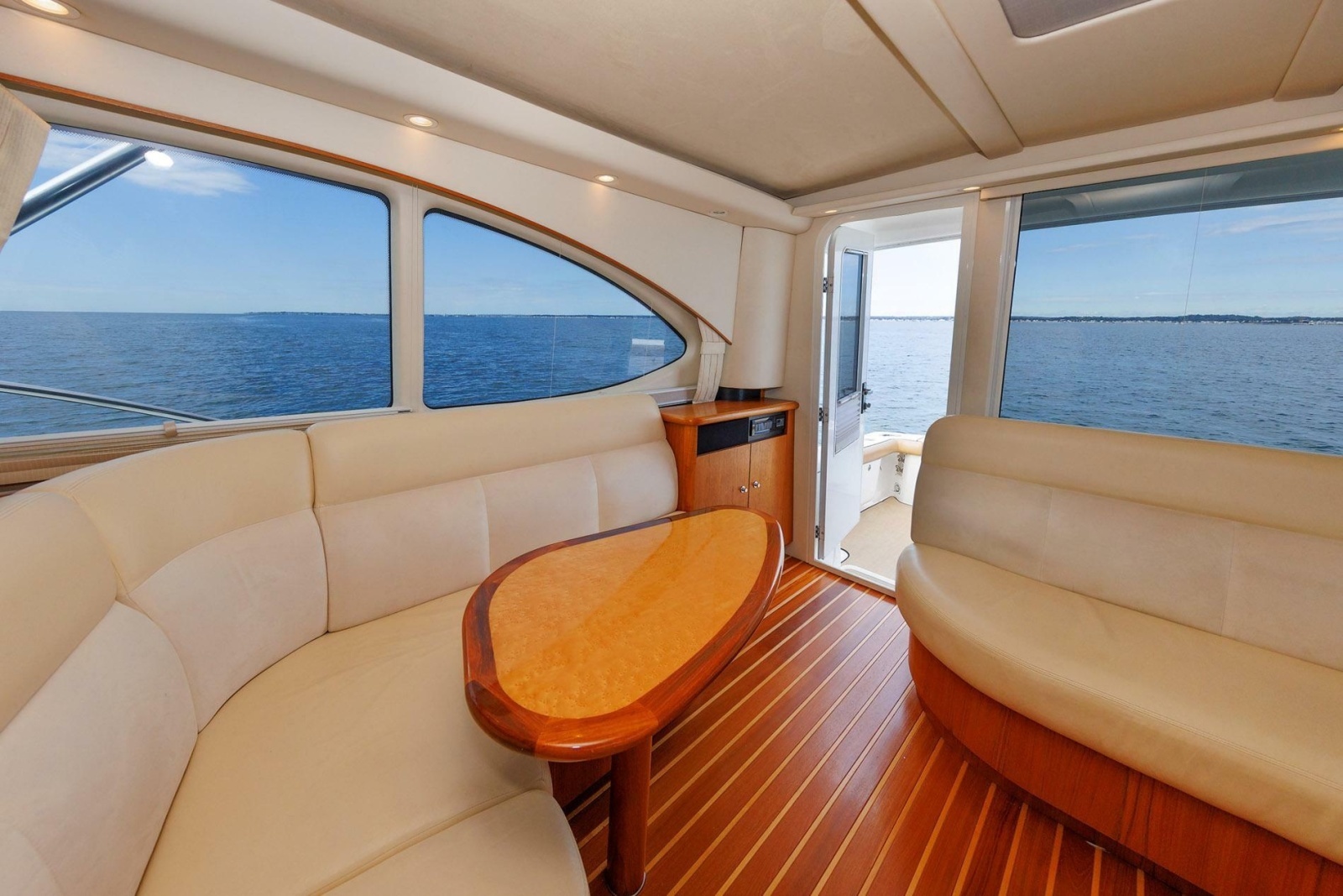 2007 Tiara Yachts 3900 Convertible