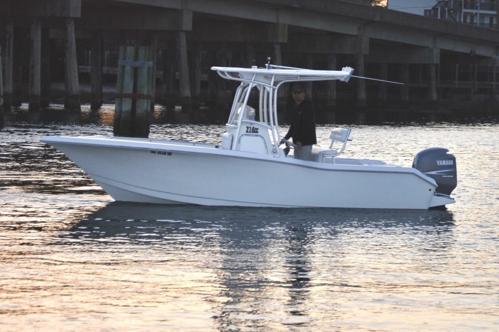 2007 Tidewater 216 CC Adventure
