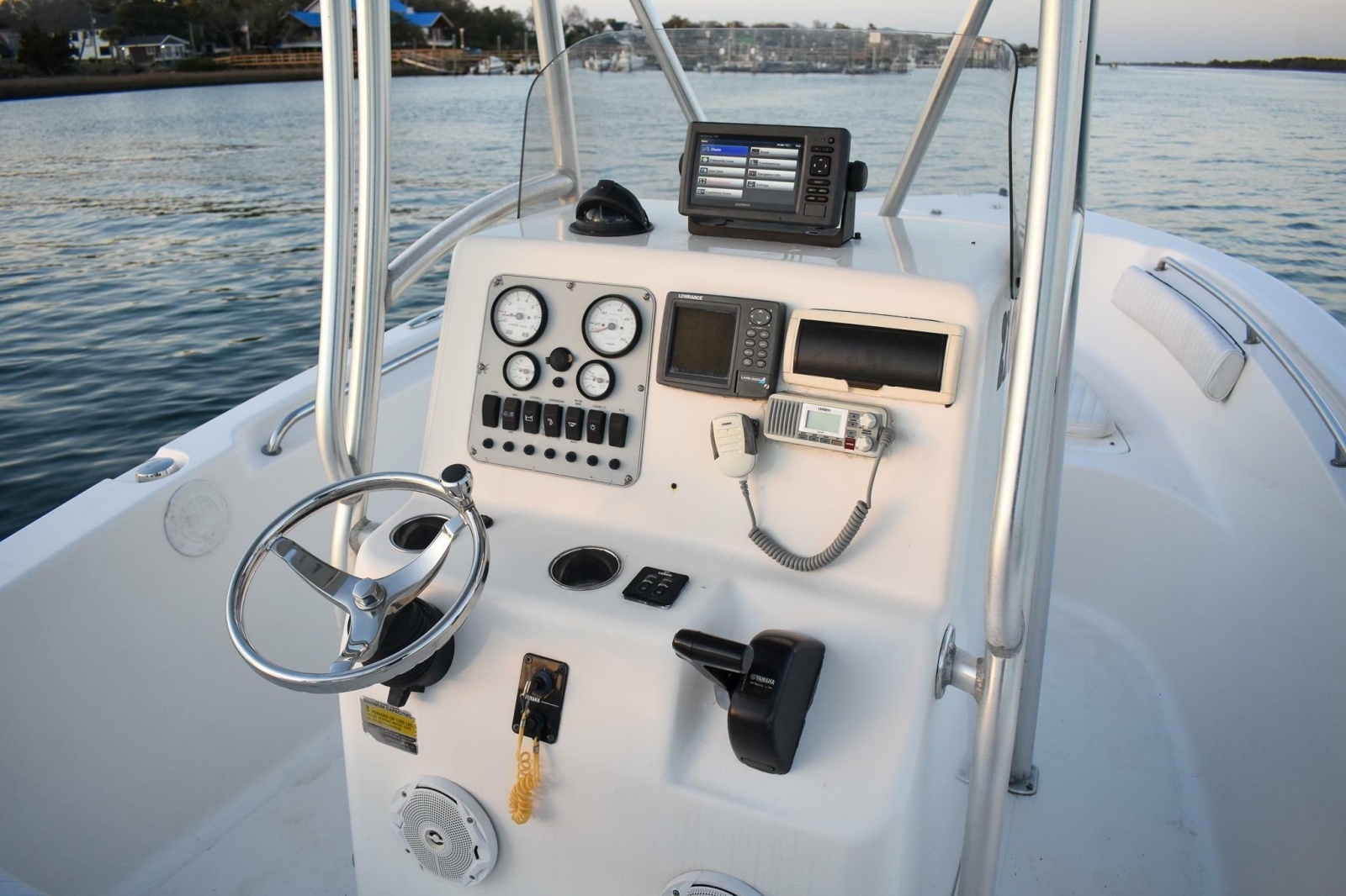 2007 Tidewater 216 CC Adventure