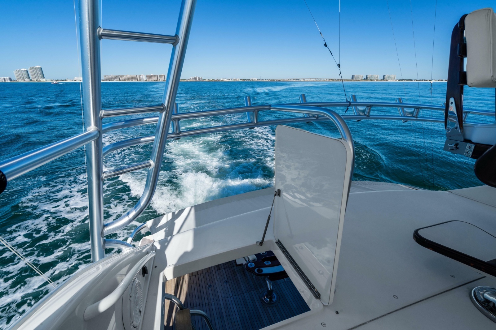 2007 Viking 56 Convertible