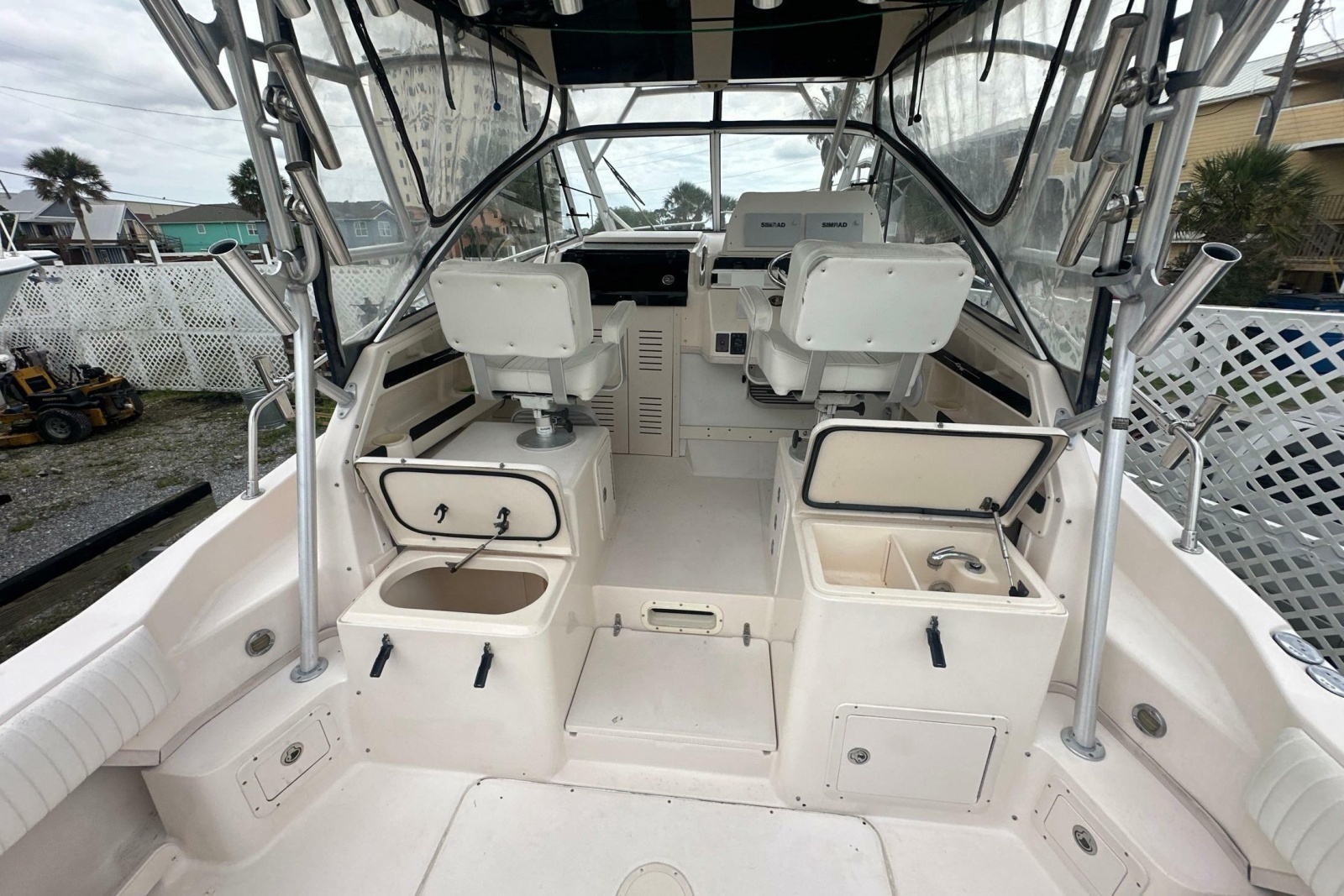 2006 Grady-White Marlin 300