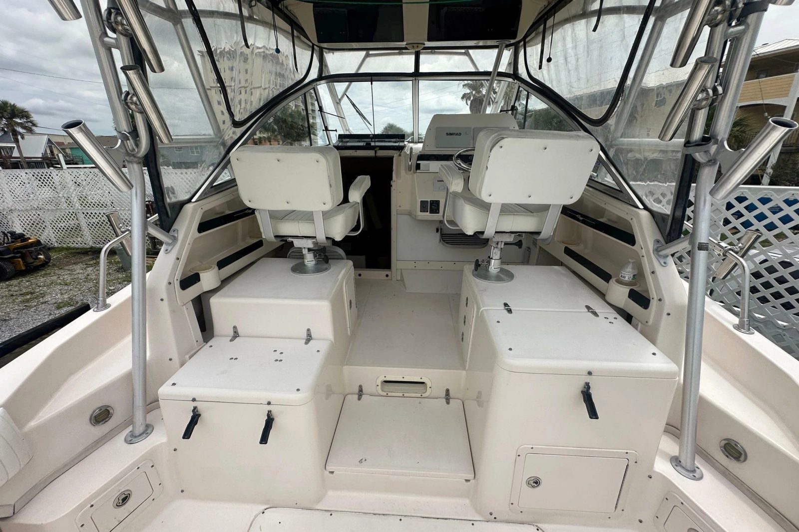 2006 Grady-White Marlin 300