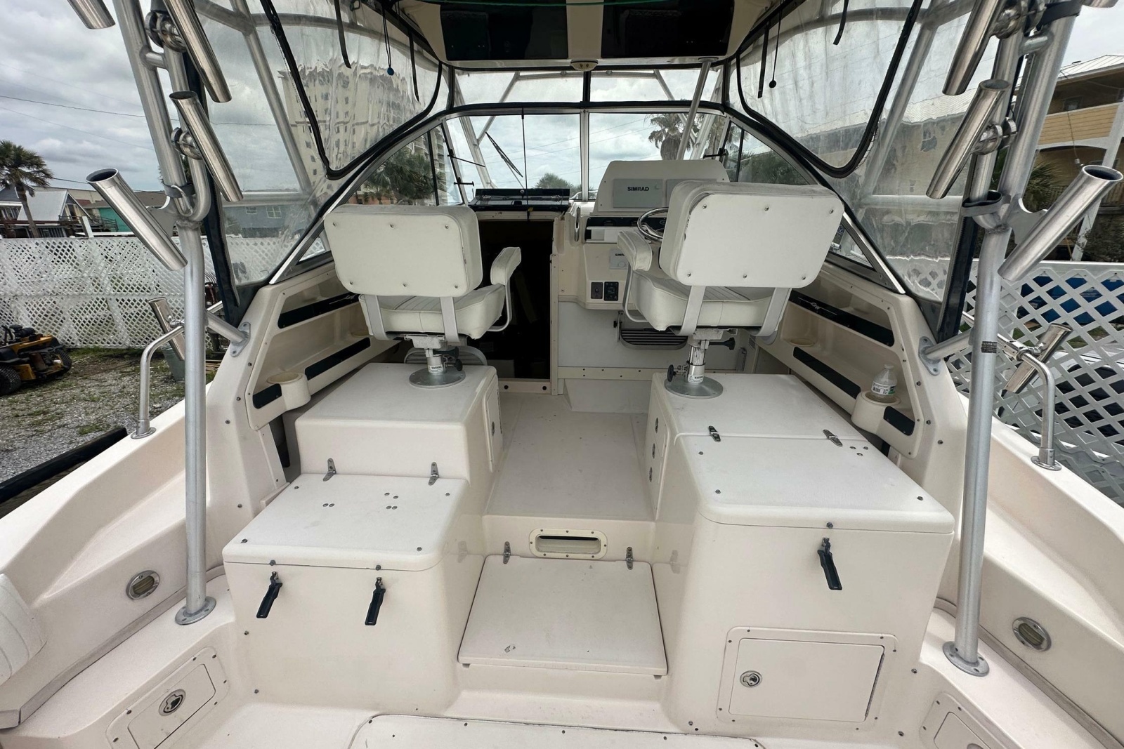 2006 Grady-White Marlin 300