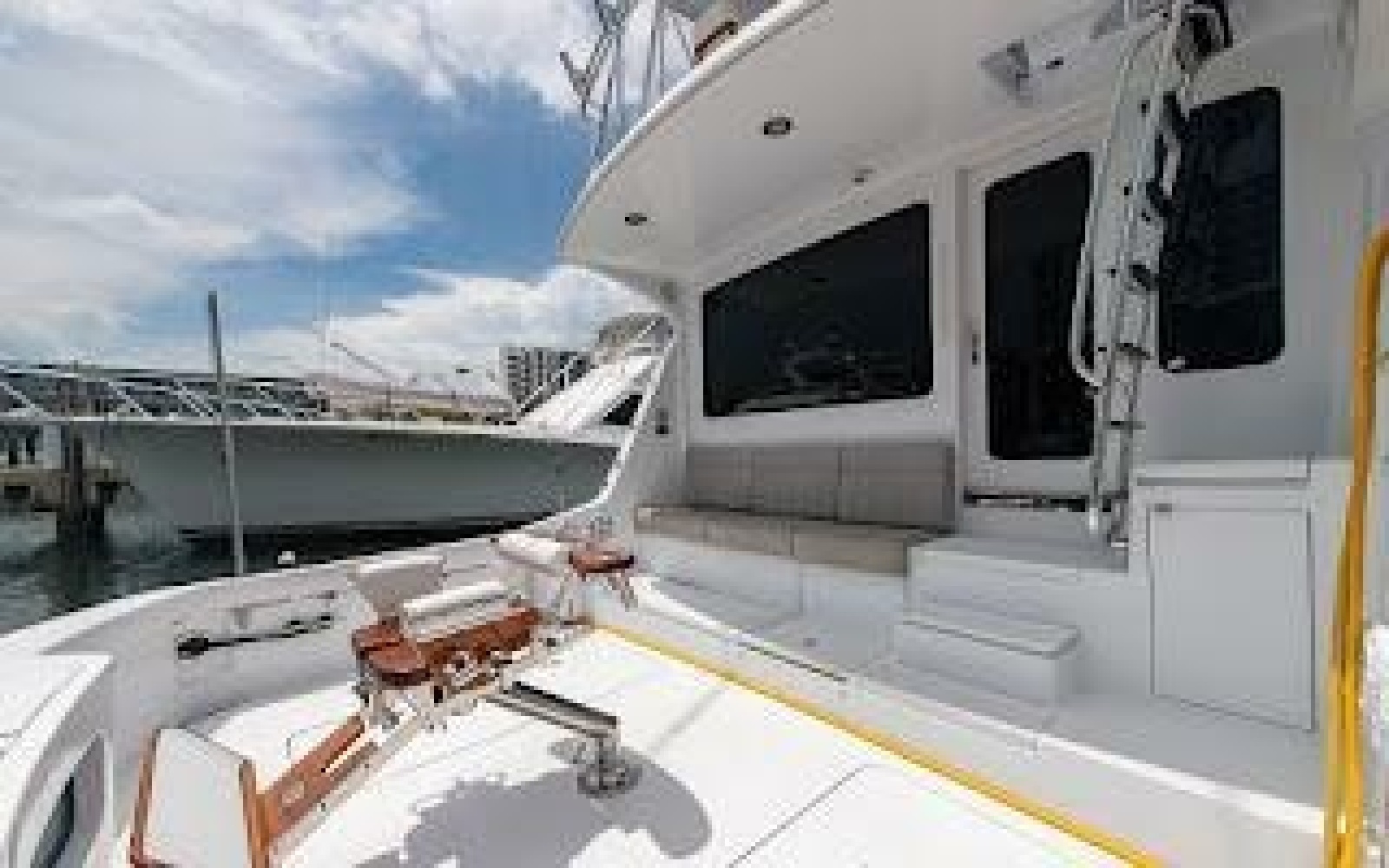 2006 Hatteras 64 Convertible