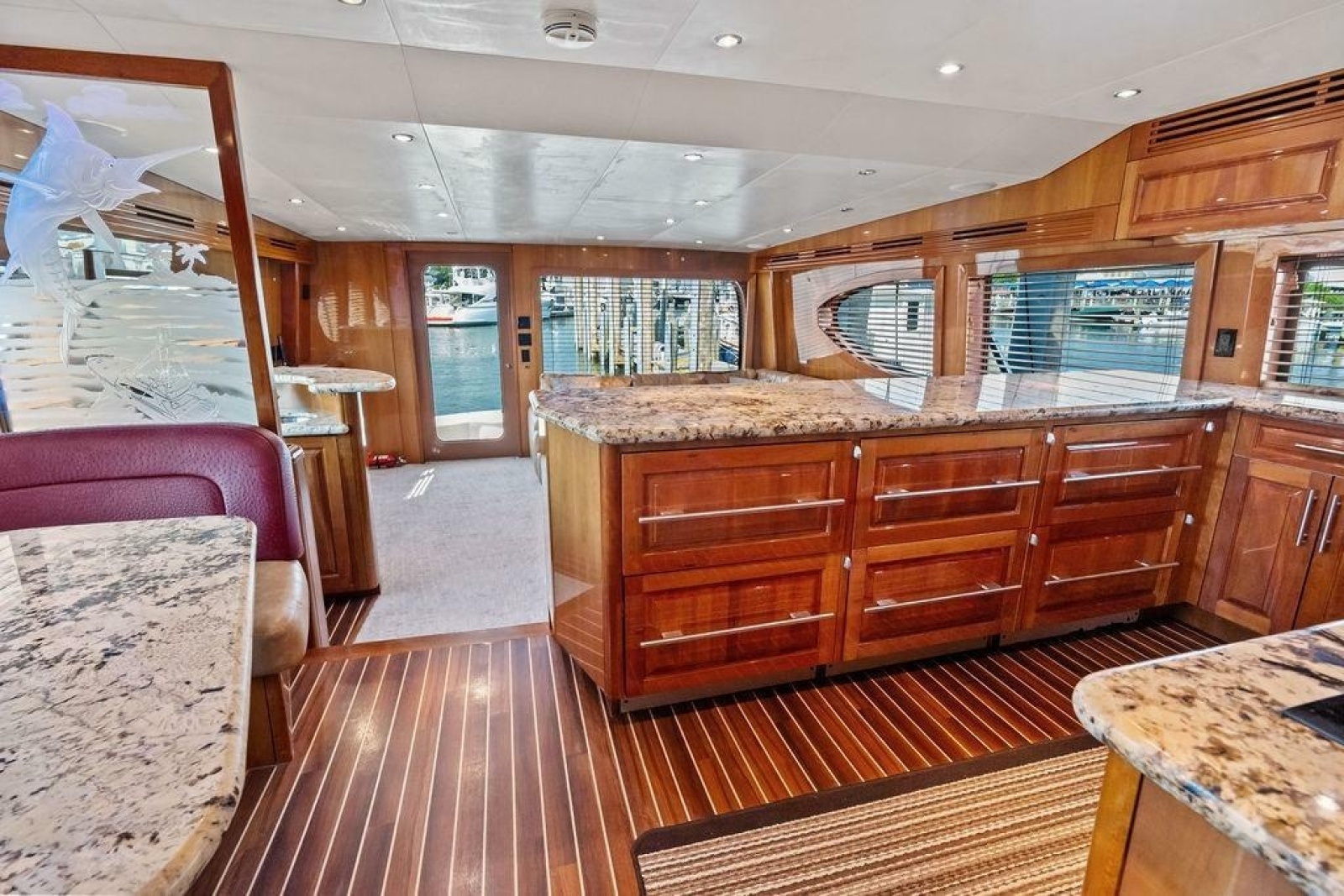 68ft Hatteras Yacht For Sale