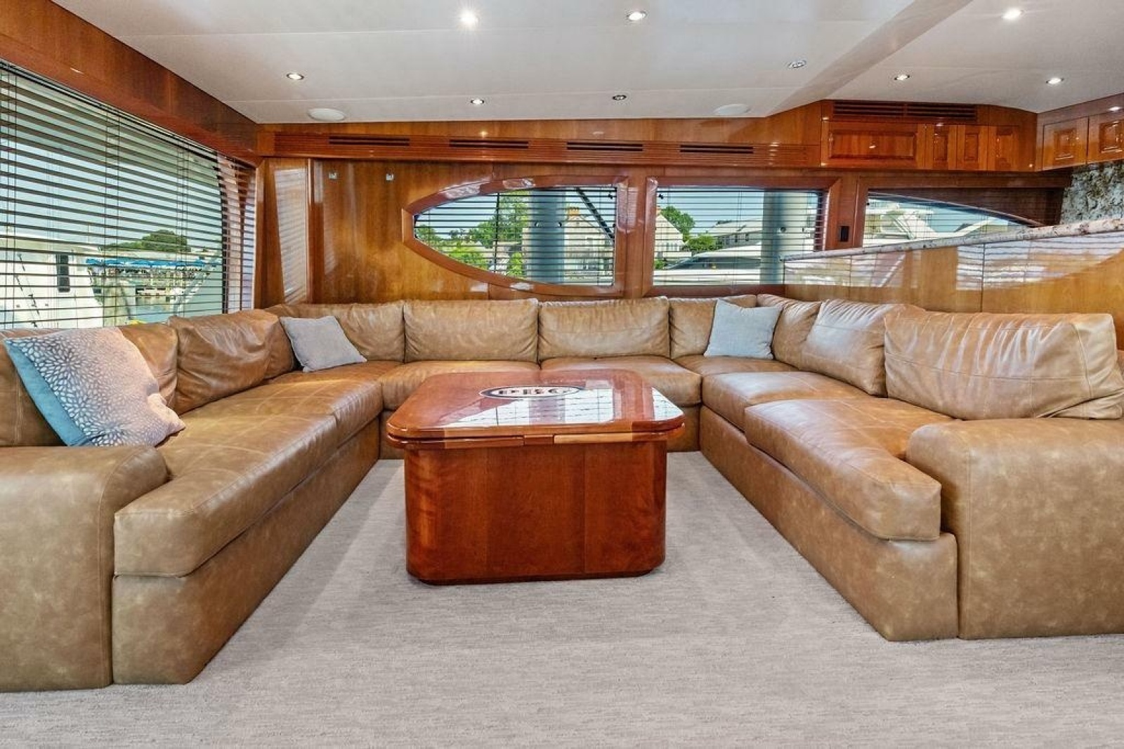 68ft Hatteras Yacht For Sale