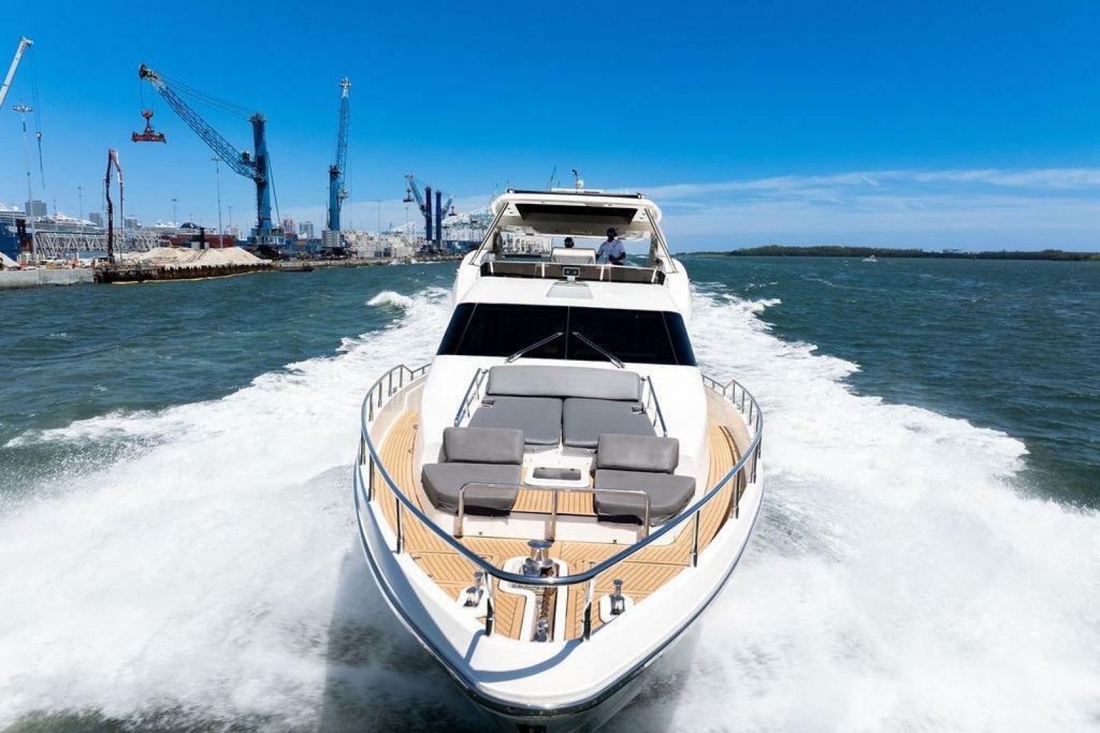2008 Aicon 75
