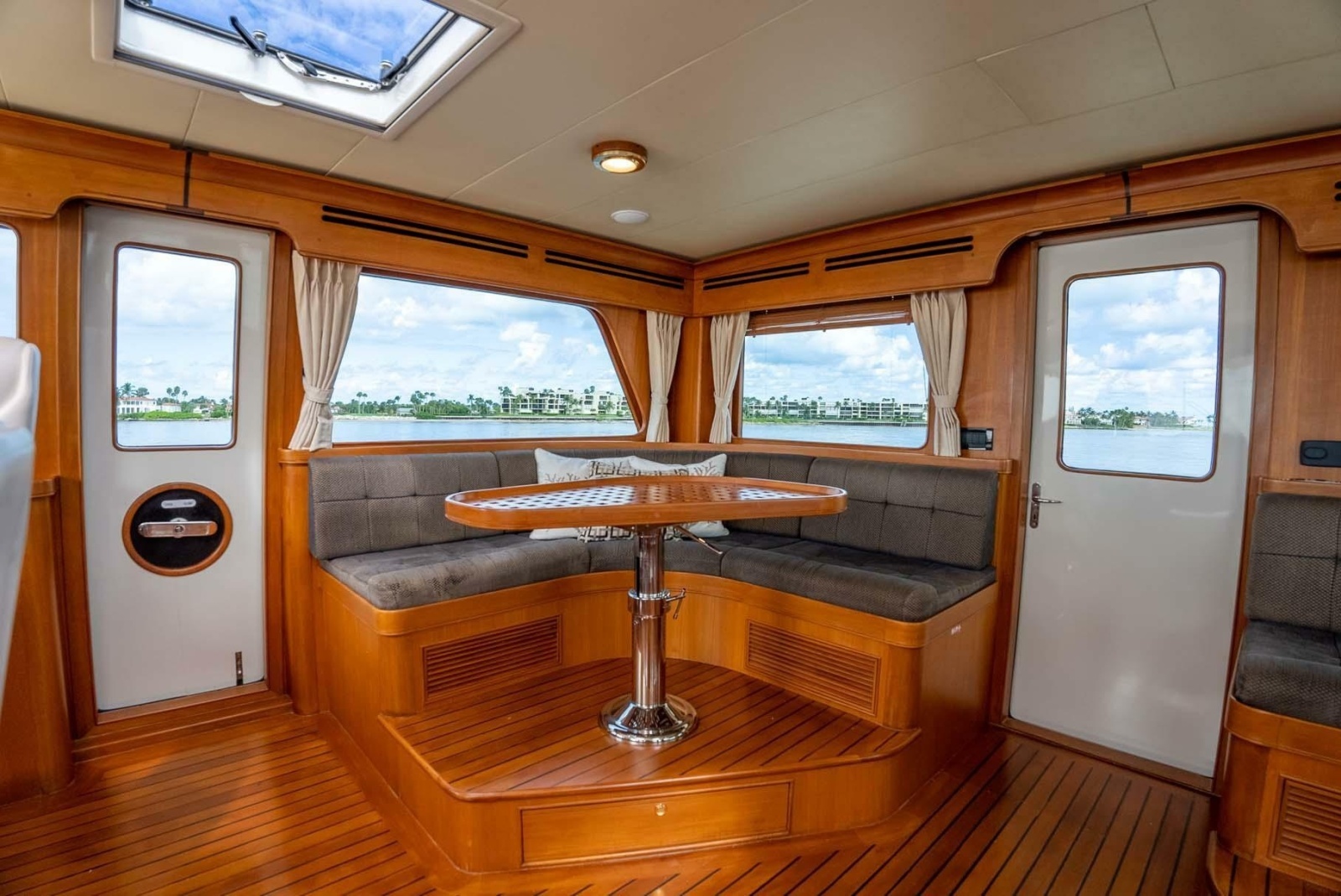 2006 Marlow 72E LRC