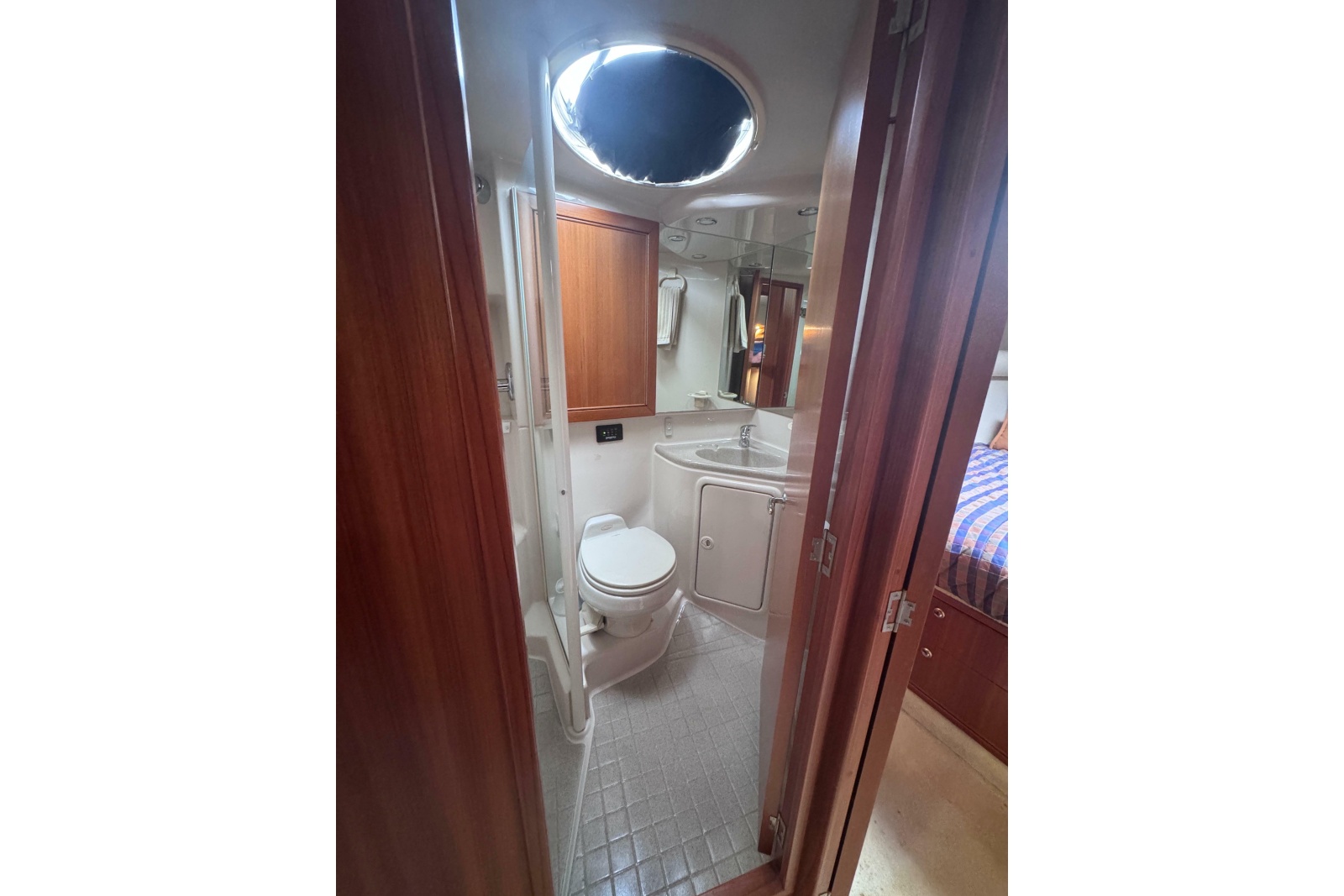 2006 Riviera 37 Flybridge