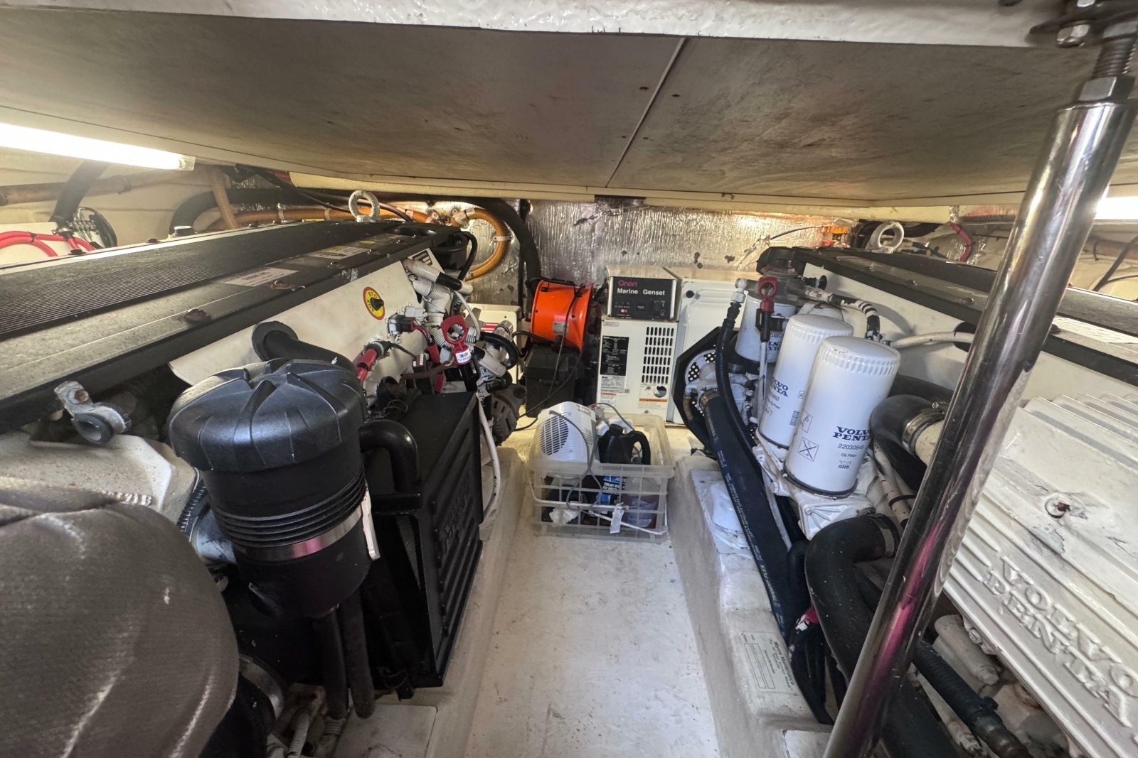 2006 Riviera 37 Flybridge