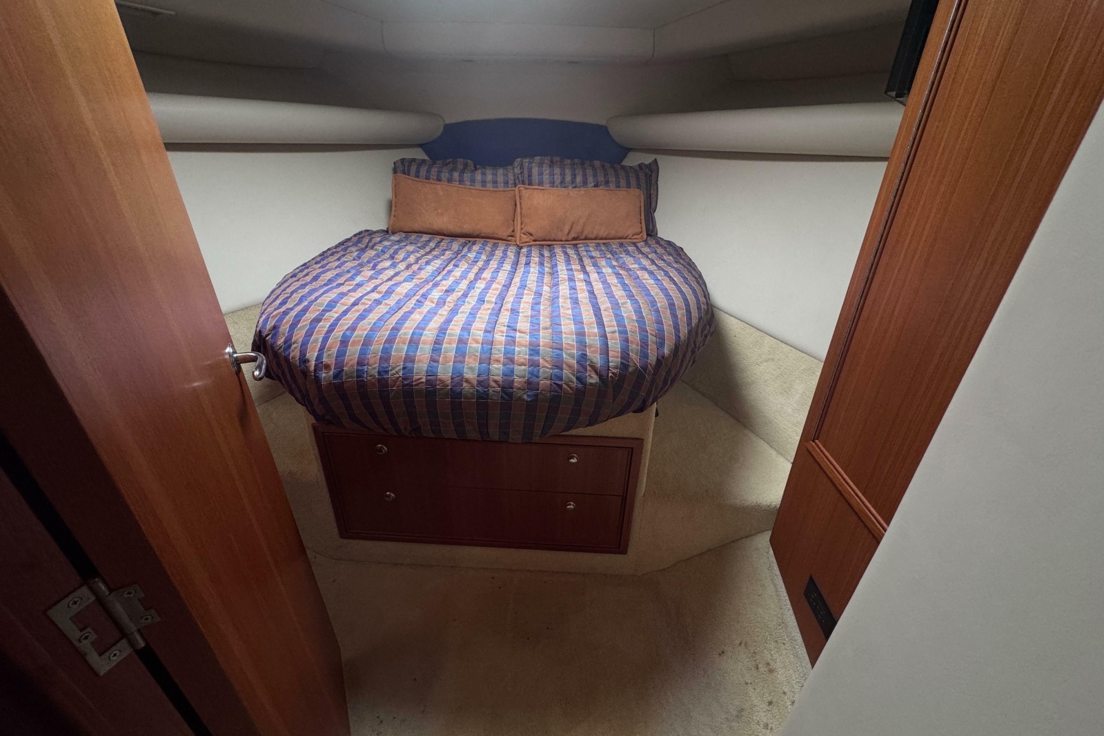 2006 Riviera 37 Flybridge