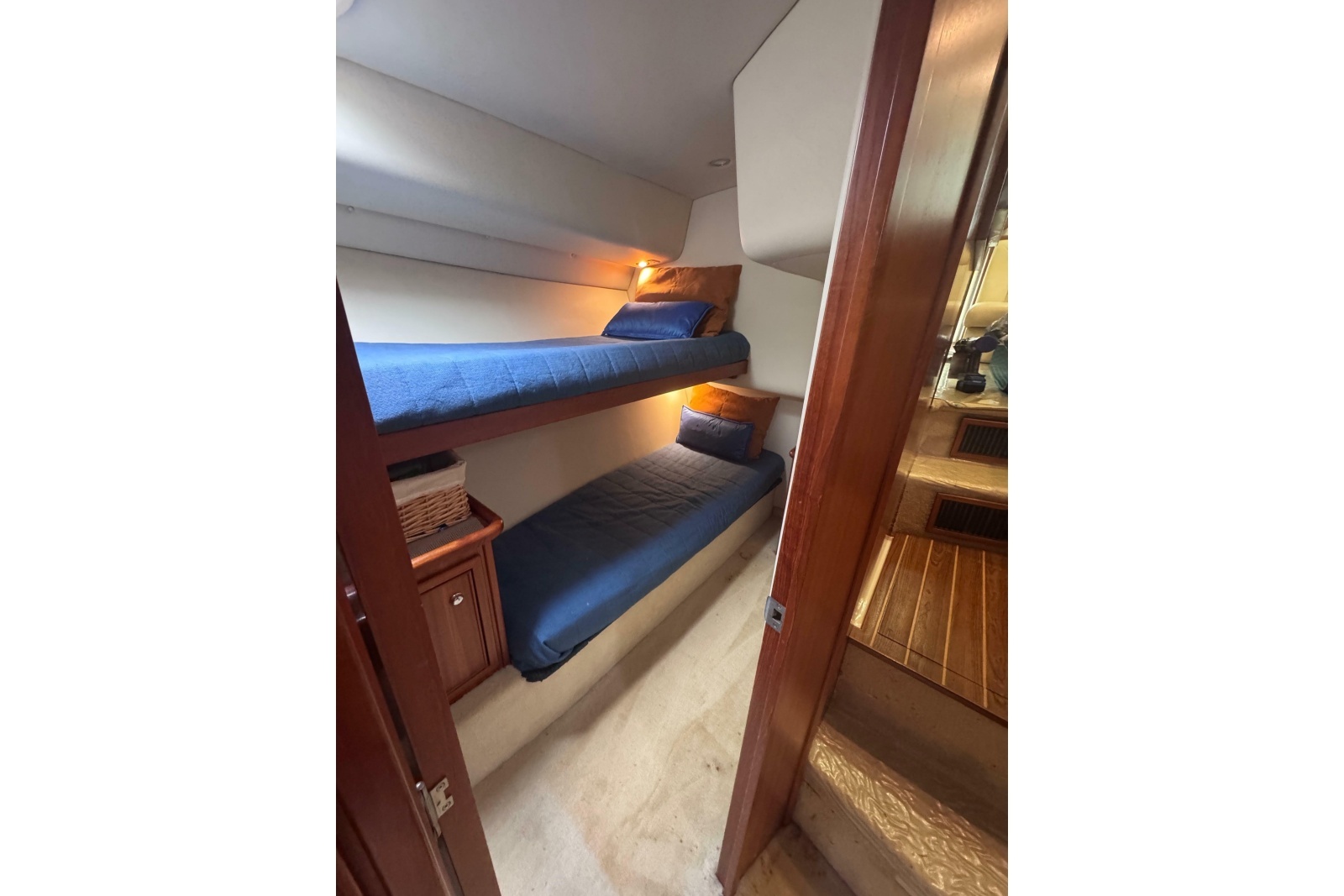 2006 Riviera 37 Flybridge