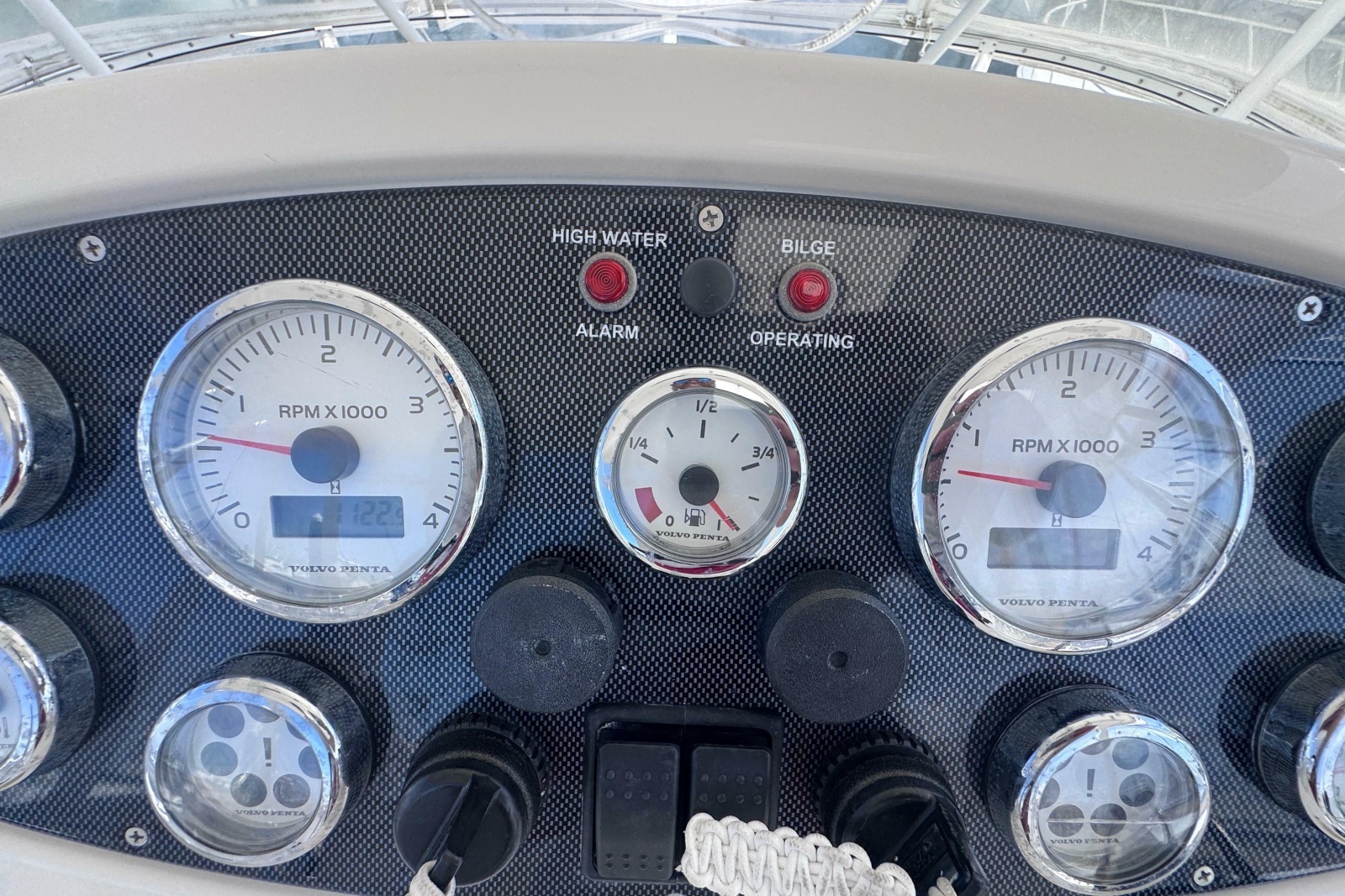 2006 Riviera 37 Flybridge