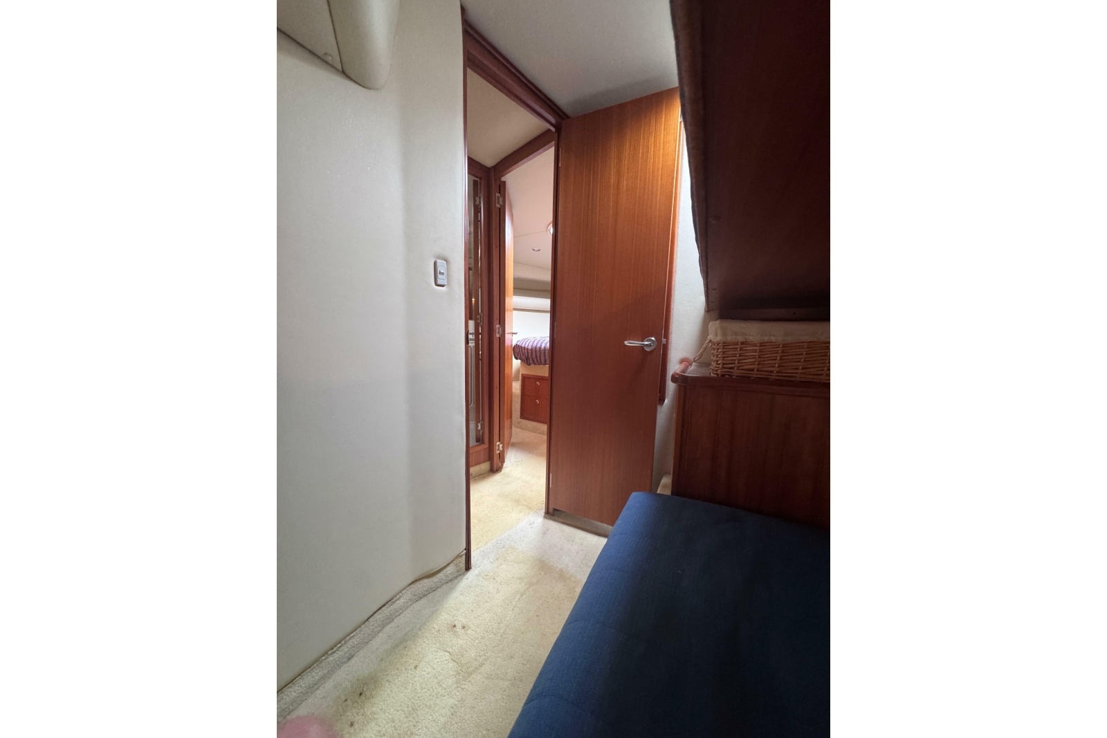 2006 Riviera 37 Flybridge