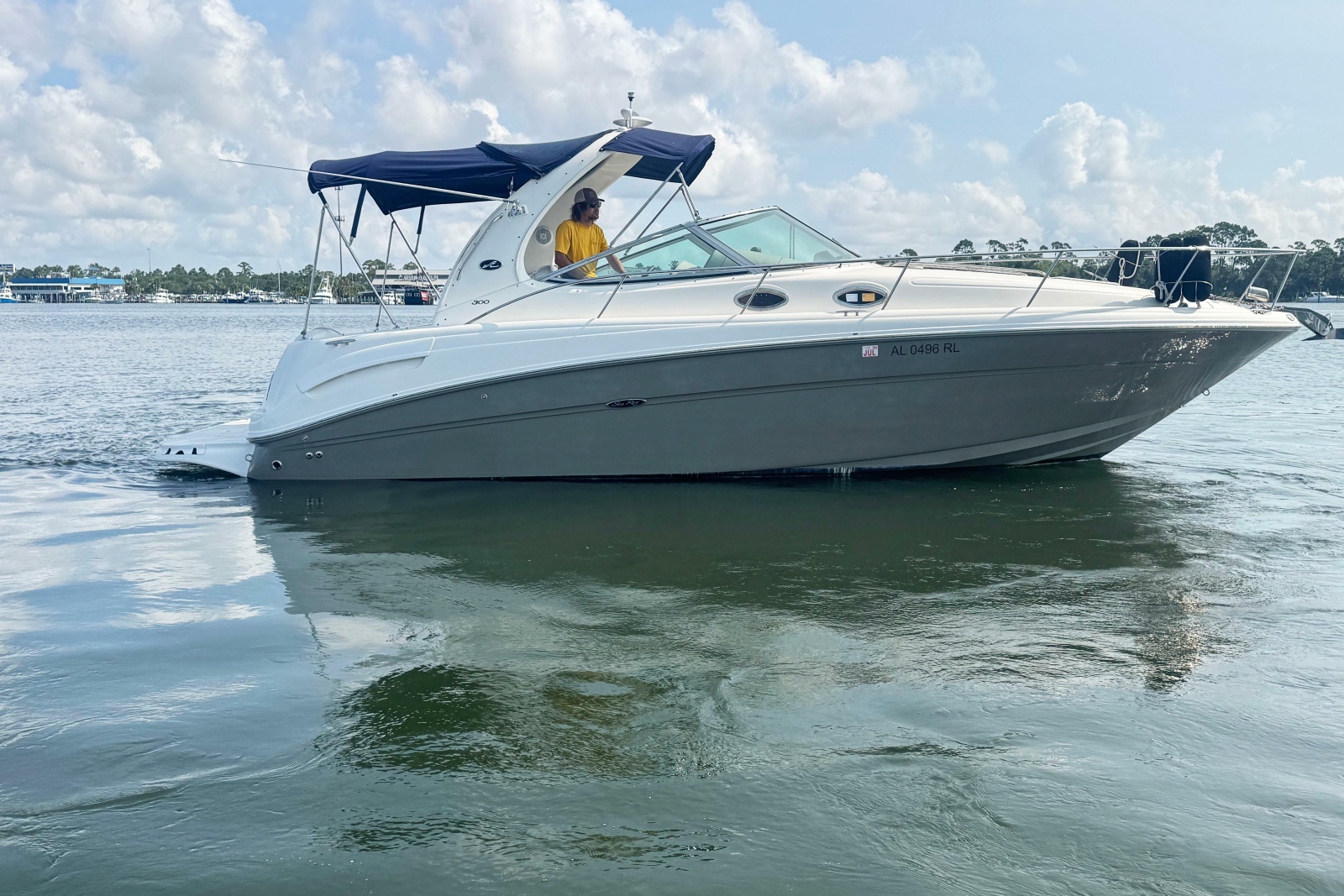 2006 Sea Ray 300 Sundancer
