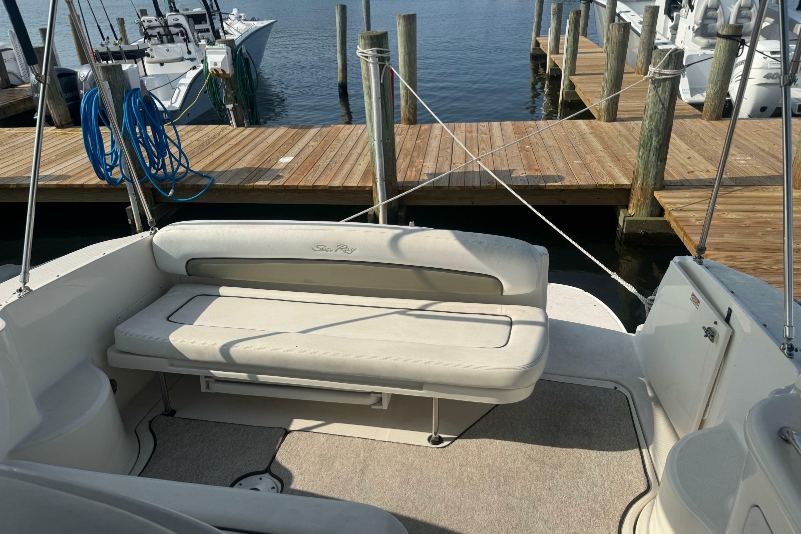 2006 Sea Ray 300 Sundancer