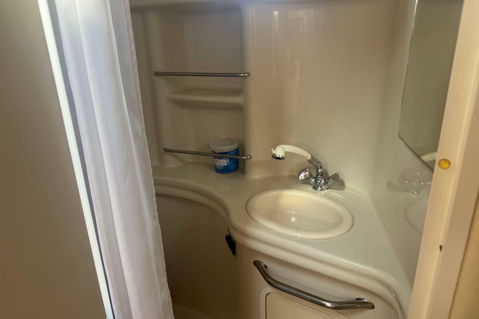 2006 Sea Ray 300 Sundancer