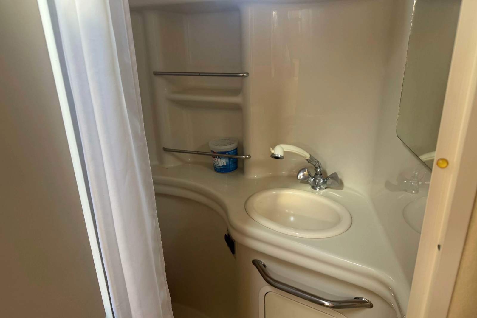 2006 Sea Ray 300 Sundancer