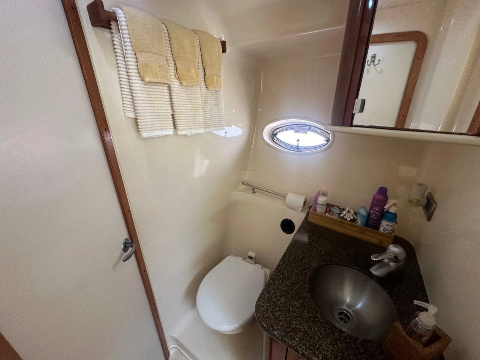 2006 Sea Ray 380 Sundancer