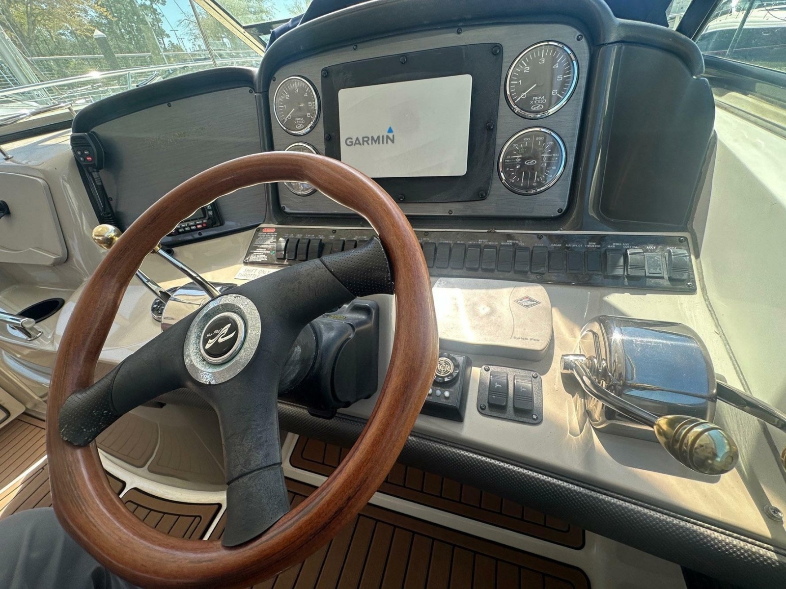2006 Sea Ray 380 Sundancer