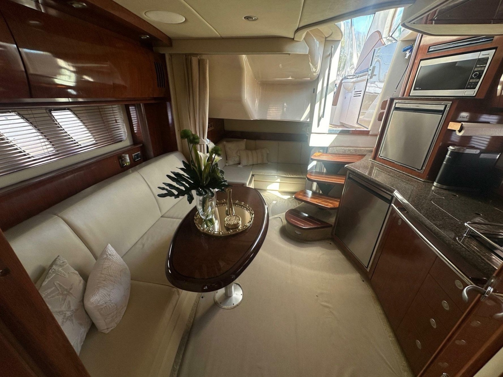 2006 Sea Ray 380 Sundancer