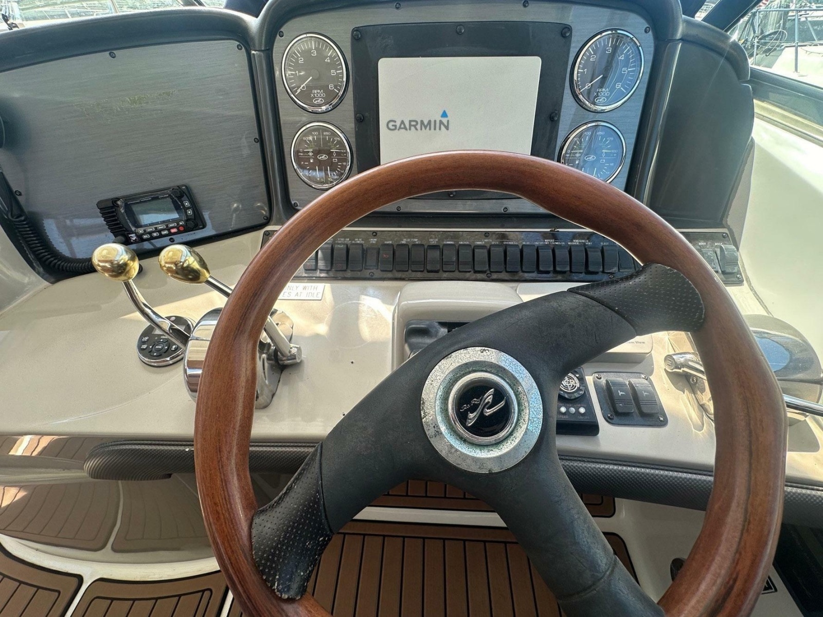 2006 Sea Ray 380 Sundancer