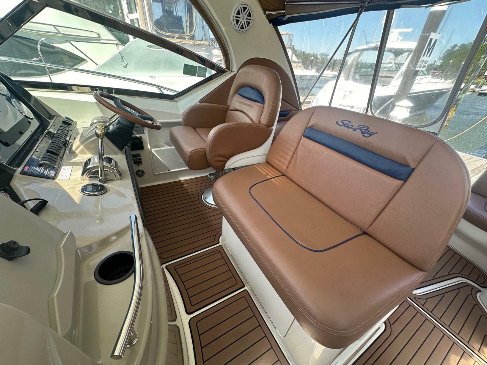 2006 Sea Ray 380 Sundancer