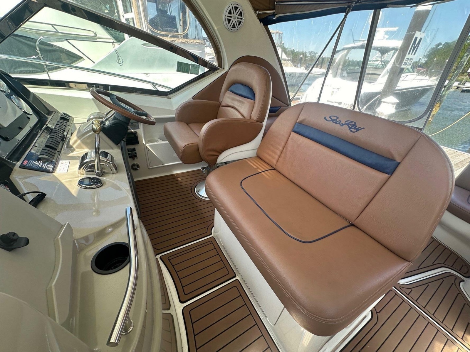 2006 Sea Ray 380 Sundancer