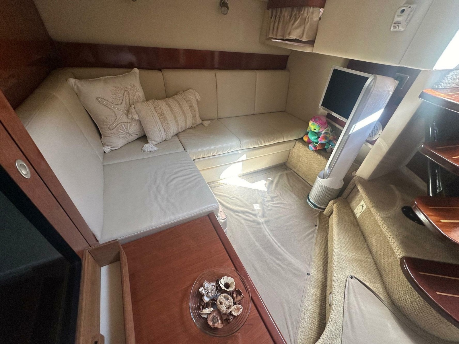 2006 Sea Ray 380 Sundancer