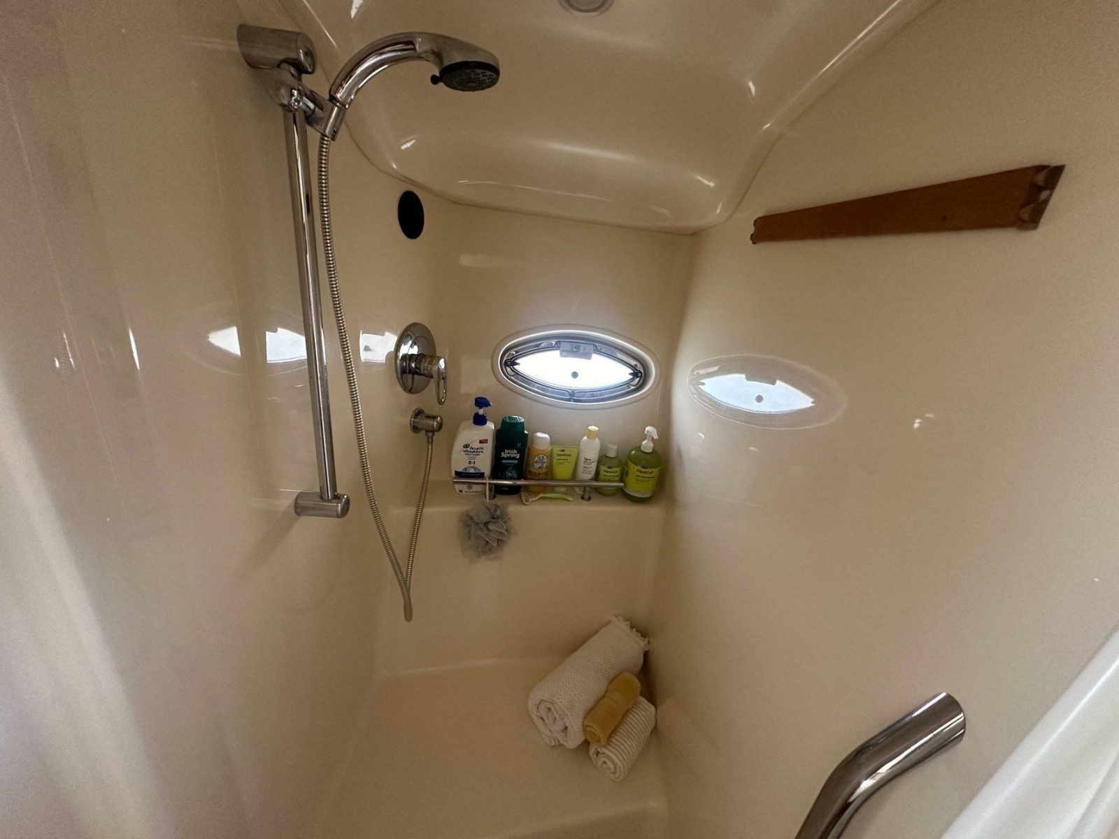 2006 Sea Ray 380 Sundancer