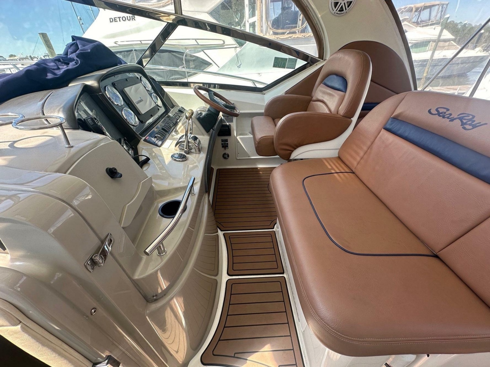 2006 Sea Ray 380 Sundancer