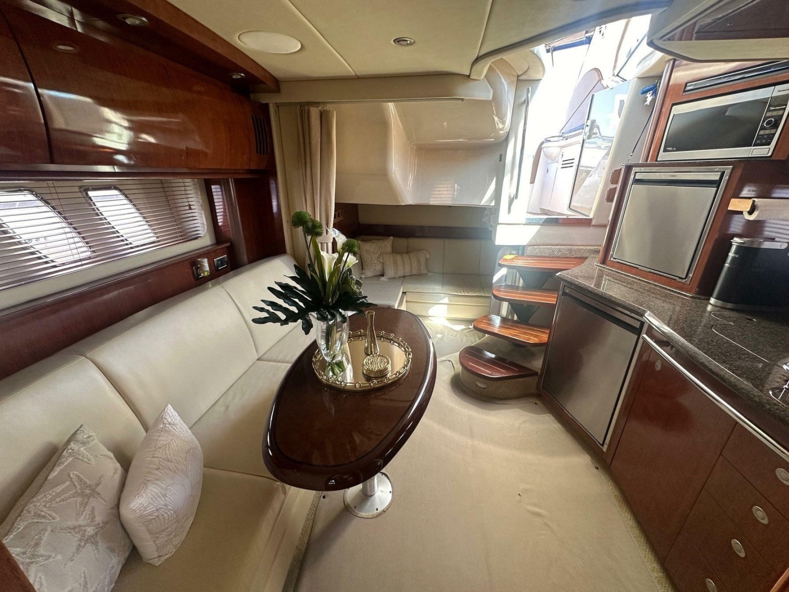 2006 Sea Ray 380 Sundancer