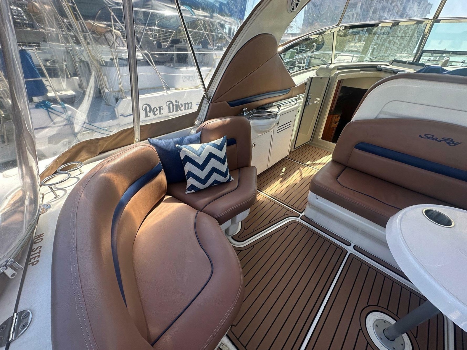 2006 Sea Ray 380 Sundancer