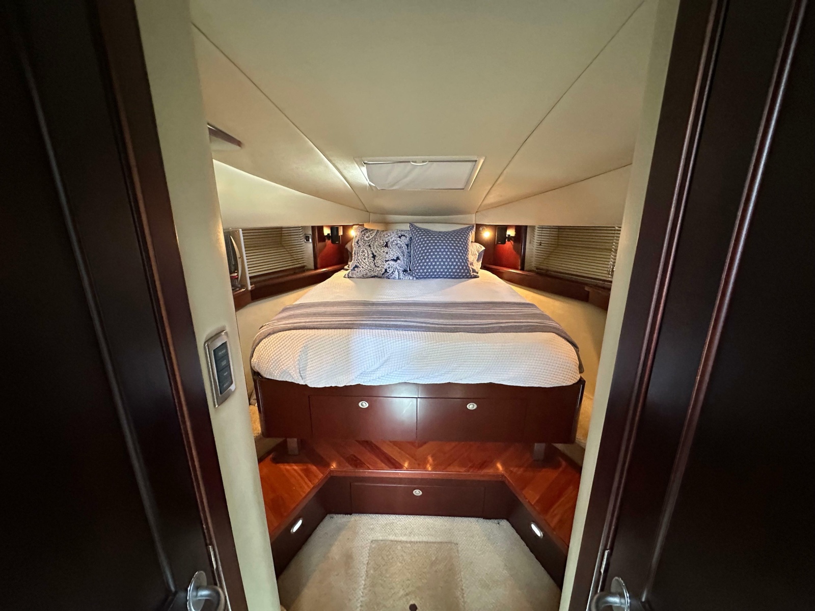 2006 Sea Ray 48 Sundancer