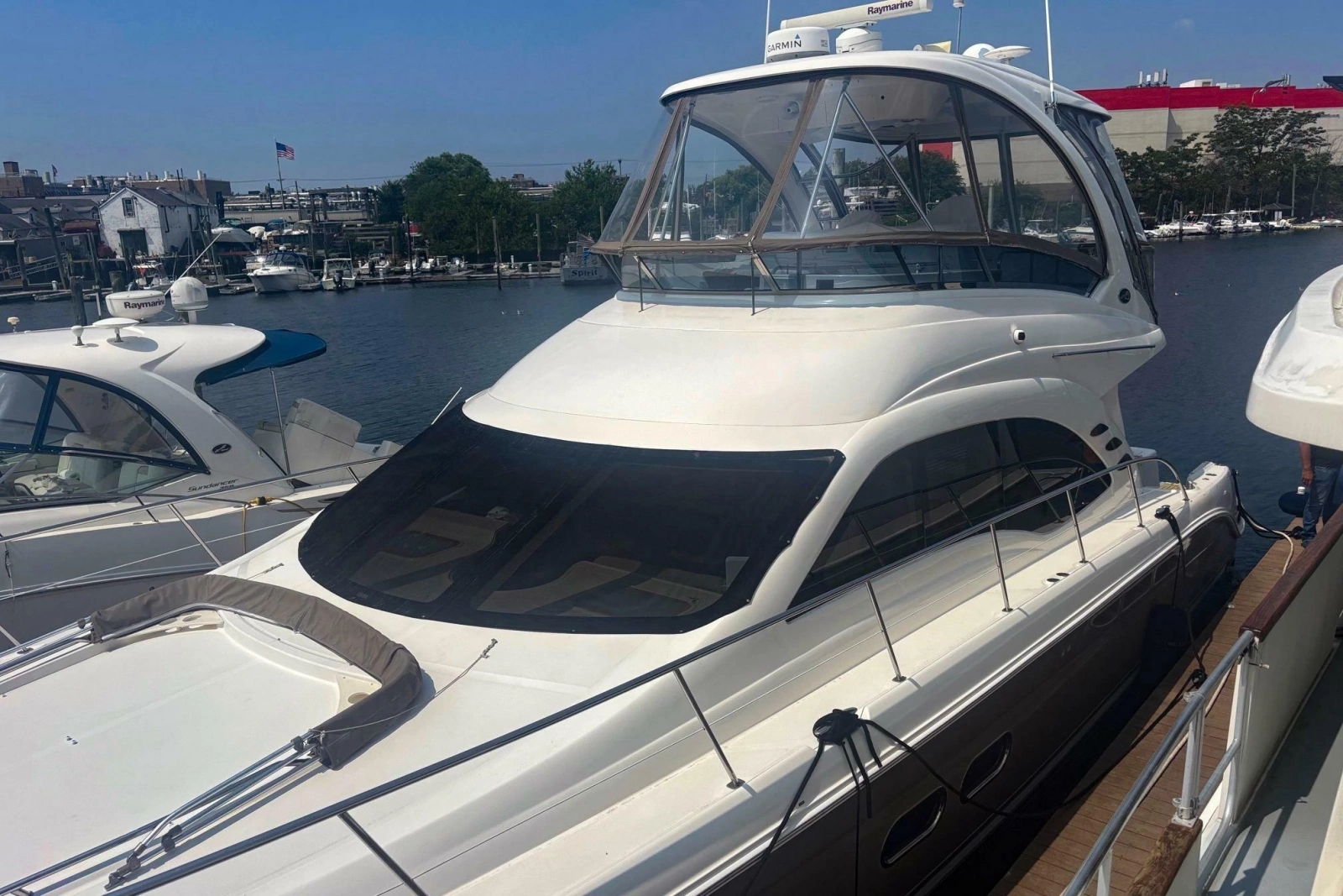2006 Sea Ray 52 Sedan Bridge