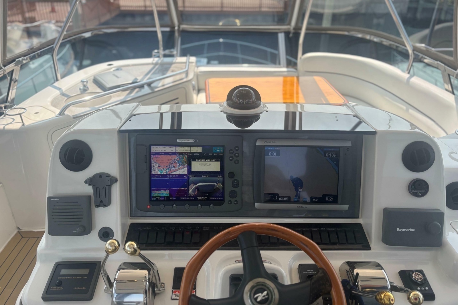 2006 Sea Ray 52 Sedan Bridge