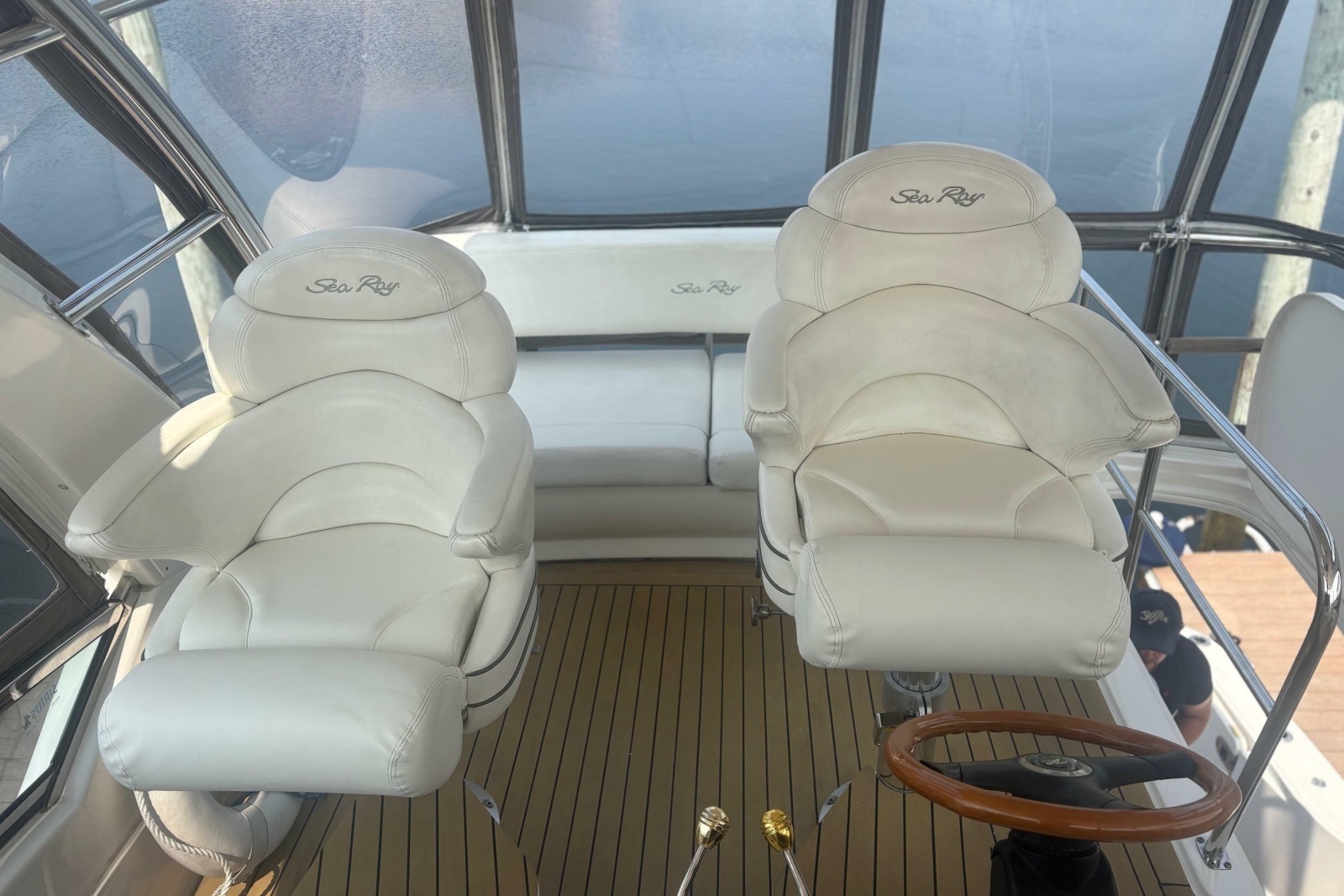 2006 Sea Ray 52 Sedan Bridge
